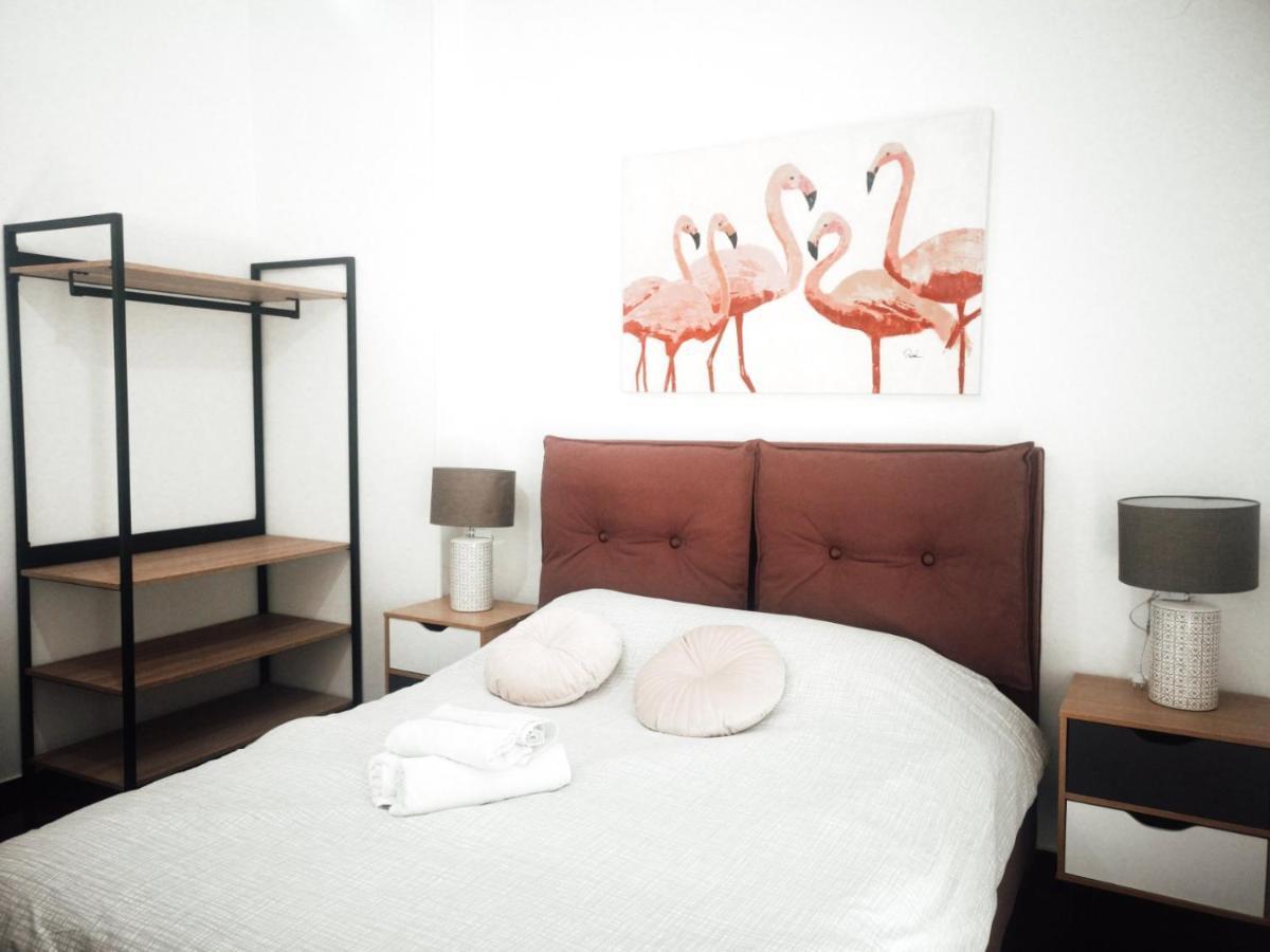 Explore Greece From Colorful City Centre Apartment Chalkida Exterior photo